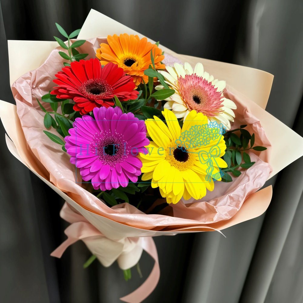 Букет цветов из: Герберы